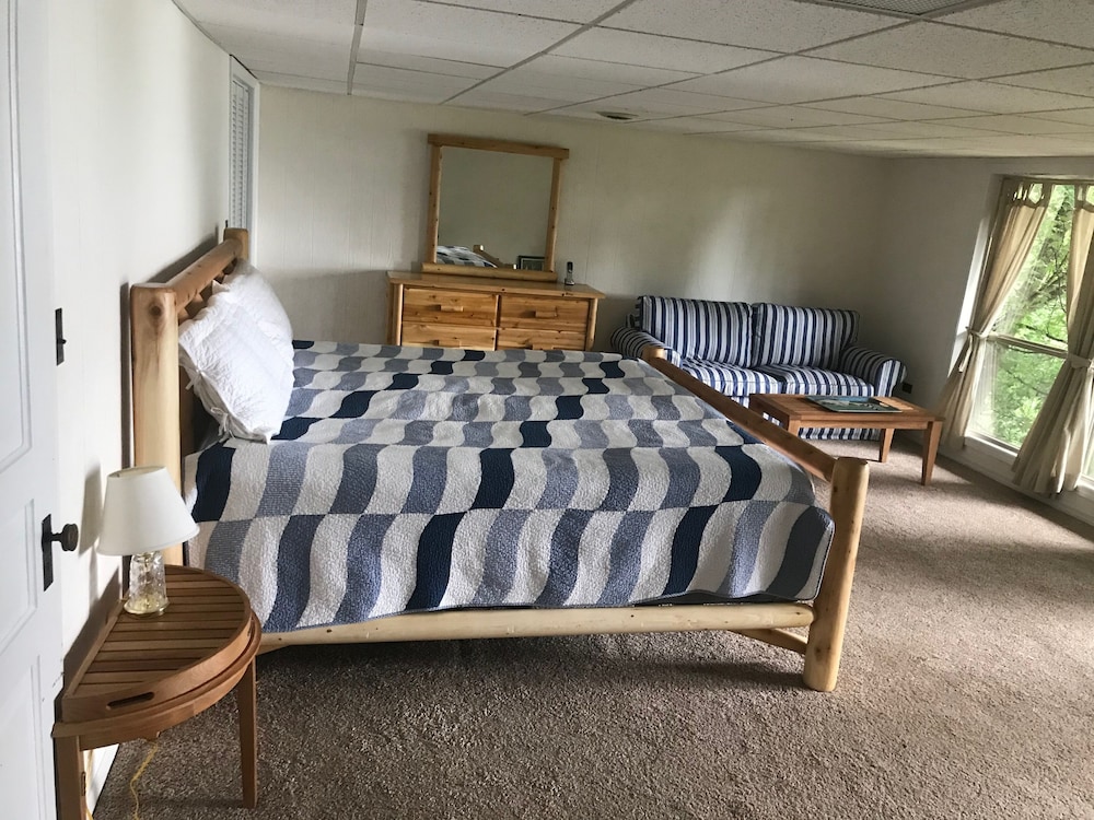 5 Bdrm, Private Dock, Year Round Fishing on Cherokee Lake. Rutledge TN Grainger County Vrbo