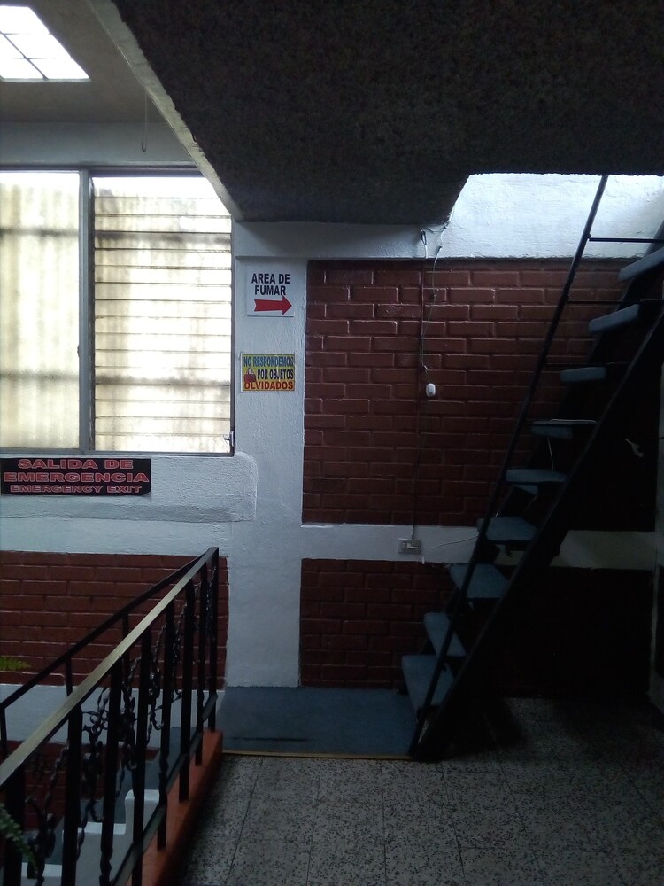 Photo - Hotel el Mesón, Guatemala