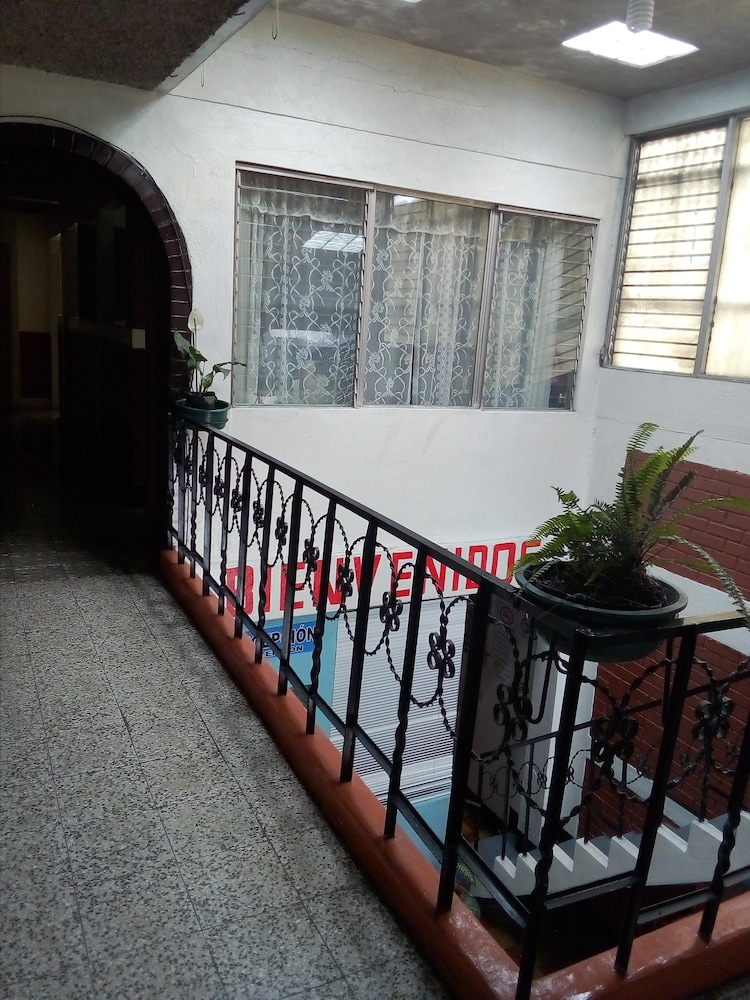 Photo - Hotel el Mesón, Guatemala