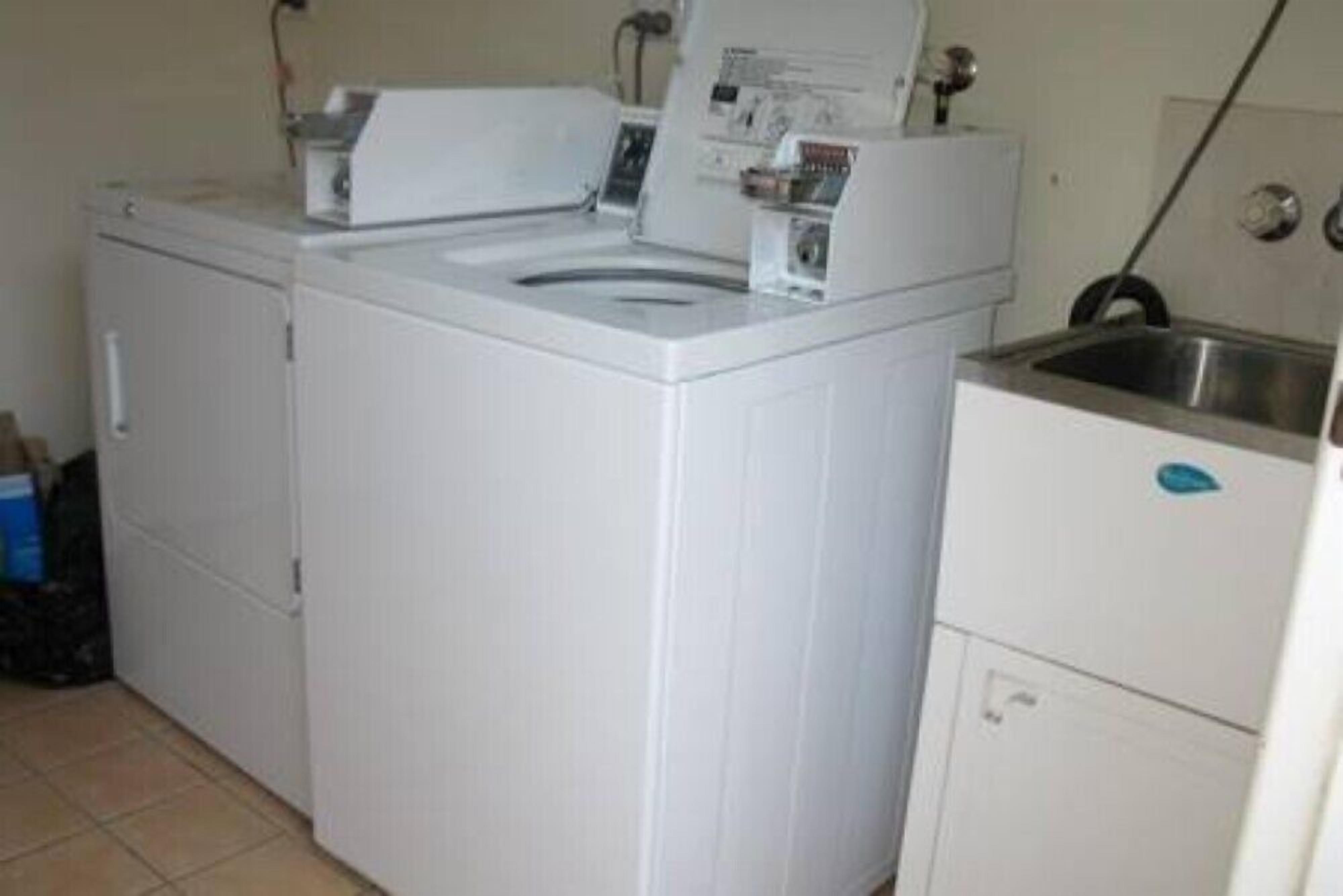 Budget Accommodation Salisbury Studio 1