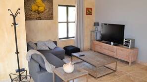 Télévision à écran plat