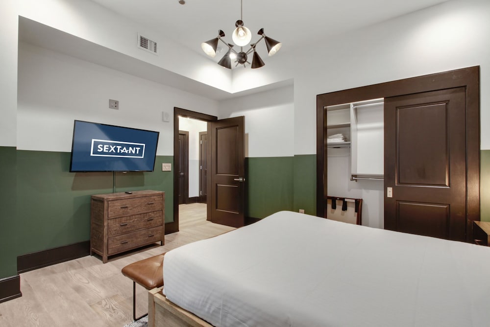 Roami at The Brandywine, New Orleans 66 Room Prices & Reviews