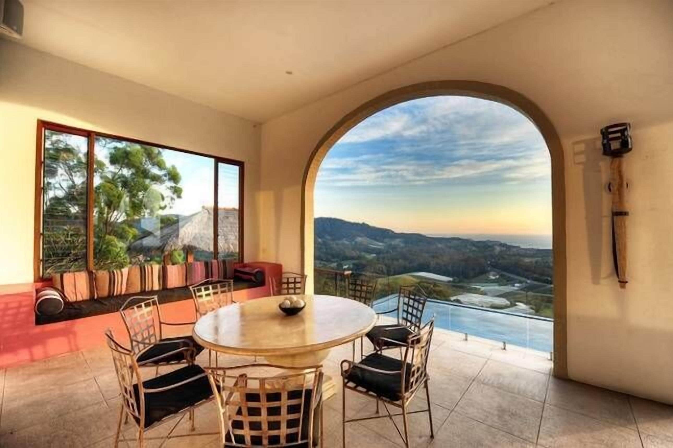 Villa Vivante Private With Amazing Ocean Views