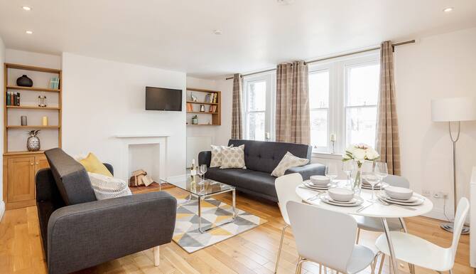 Great Mayfair Apartment Sleeps 6 Ru 21 Room Prices Deals Reviews Expedia Com Great Mayfair Apartment Sleeps 6 Ru 21 Room Prices Deals Reviews Expedia Com