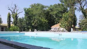 Seasonal outdoor pool