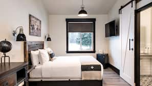 Blackout drapes, free WiFi, linens, wheelchair access
