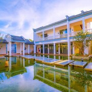 Cheap Hotels Near Tongtian Waterfall Save More With - 