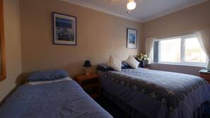 Iron/ironing board, free WiFi, linens