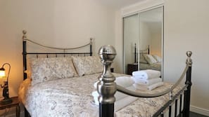 2 bedrooms