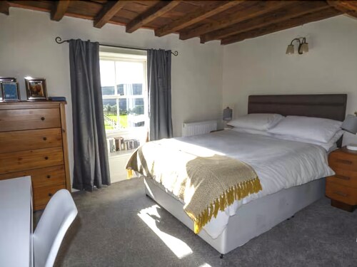 1 Brow Cottages Whitby Gbr Best Price Guarantee Lastminute