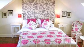 4 bedrooms