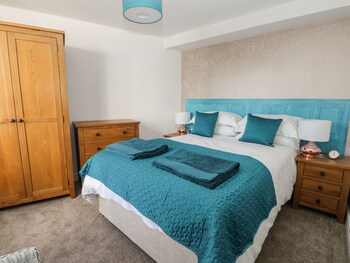 Manor Heath Apartment 3 Scarborough Room Prices Reviews Travelocity