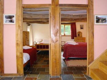 Waysideford Barn Reviews Photos Rates Ebookers Com