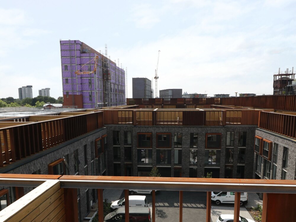 One Roof Gardens Manchester 2018 Reviews Hotel Booking Expedia Outdoor Dining Featured Image