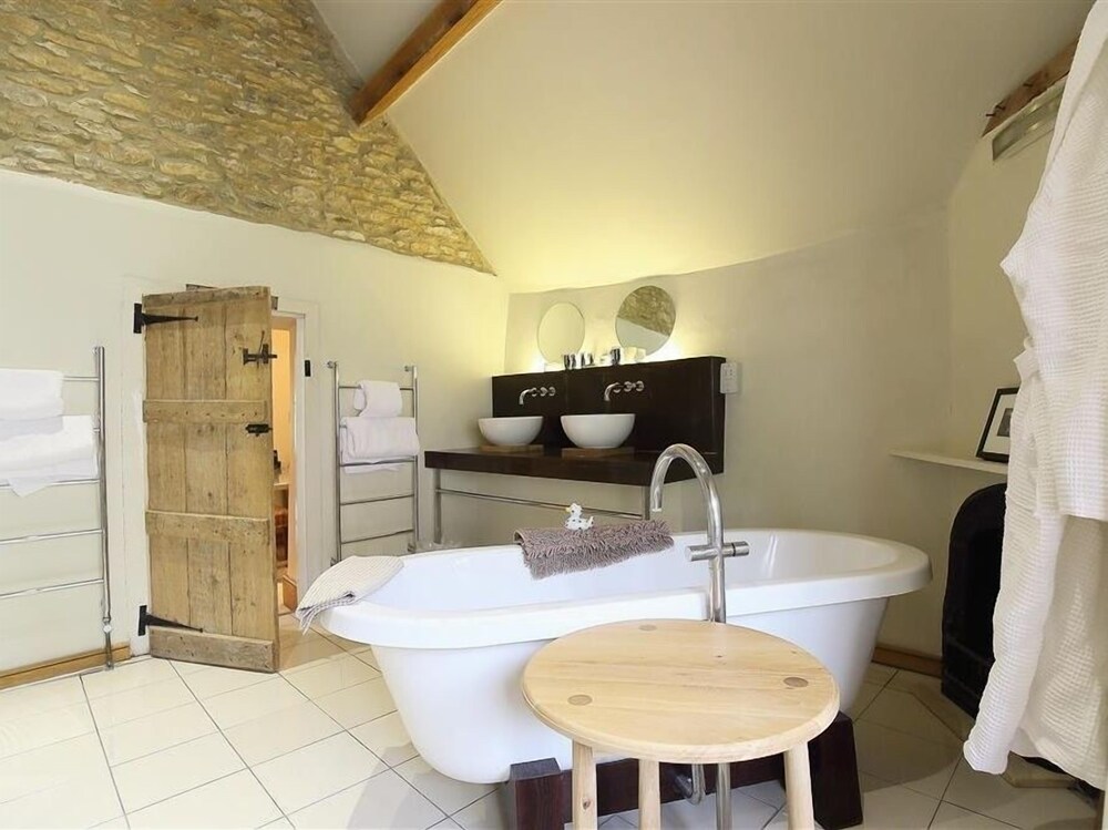 Castle Combe Cottage In Chippenham Hotel Rates Reviews On Orbitz