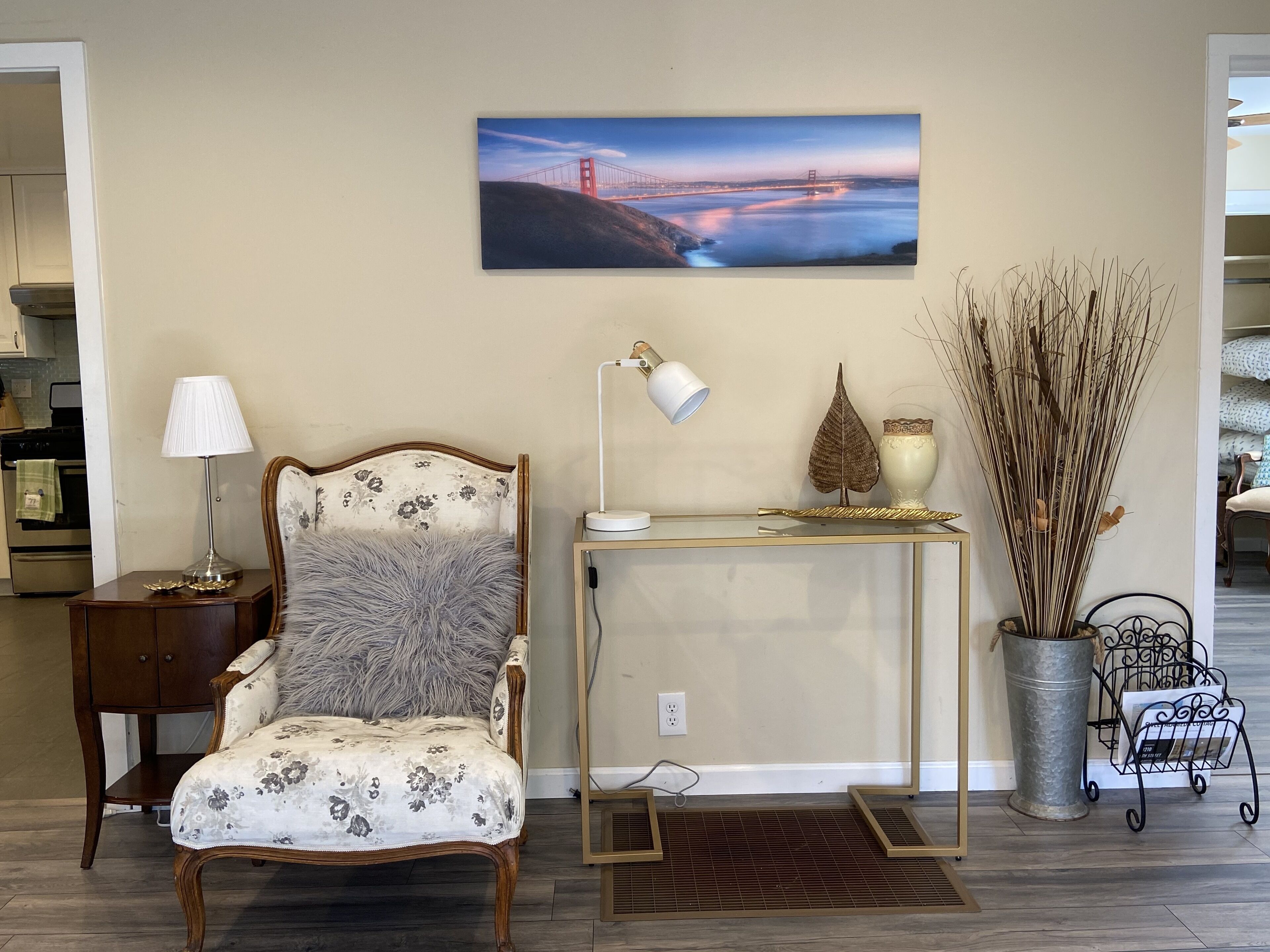 Sweet Alameda Cottage Near SF, Beach, OAK Airport in Oakland, United States