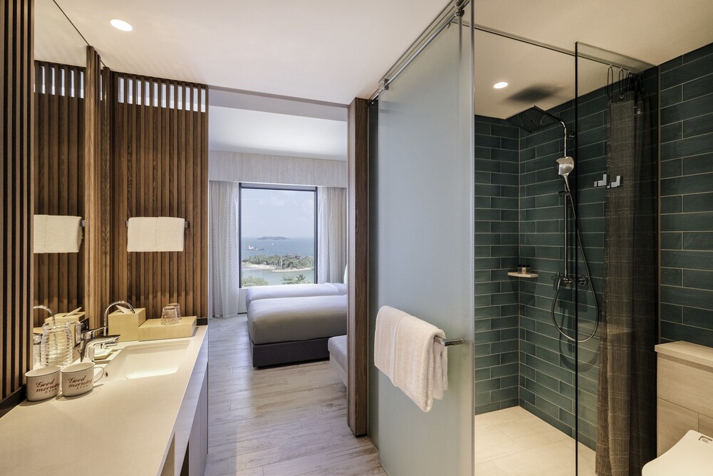 Village Hotel Sentosa by Far East 