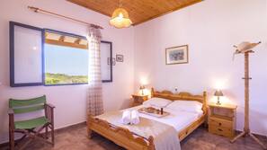 2 bedrooms, iron/ironing board, free cots/infant beds, free WiFi