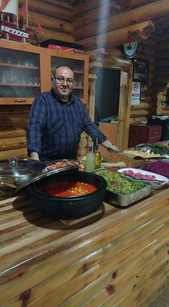 Restaurant, Vegke Kutuk Evleri