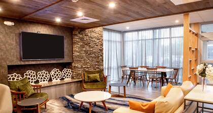 Fairfield Inn & Suites by Marriott Richmond Airport