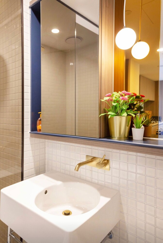 Holistay Premium - Swanston Central