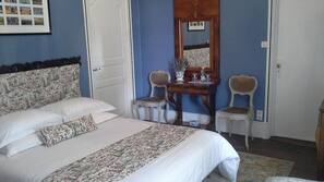 Individually decorated, individually furnished, desk, blackout drapes