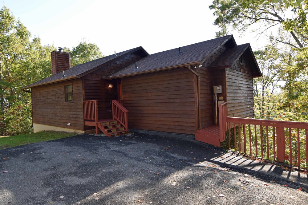 860 At Last 2 Bedroom Cabin In Gatlinburg Pigeon Forge Hotel