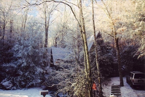 Best Cabins In Bakersville For 2020 Find Cheap 64 Cabins Rentals