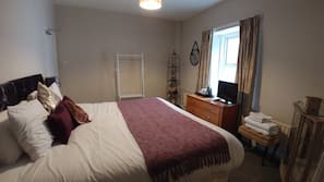 Individually decorated, individually furnished, bed sheets