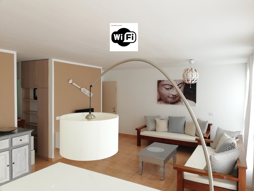 Casa Sabrina, Apartment in Los Abrigos Very Close to the sea With Every Comfort in Granadilla de Abona, Spain