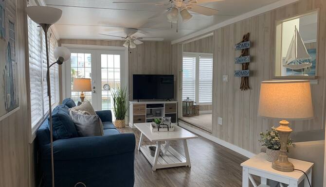 2 Bedroom Campsite In Cudjoe Key Expedia Vacation Rentals