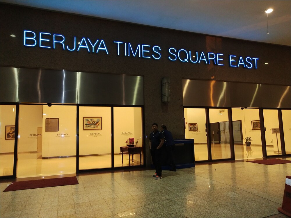 Kl Empire Suites At Times Square Kl In Kuala Lumpur Hotel Rates