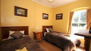 Linens, wheelchair access