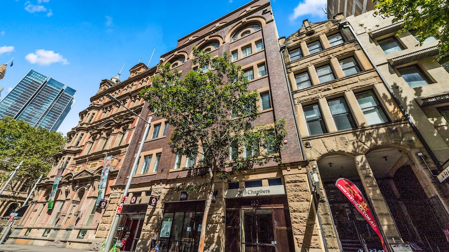 YEHS Hotel Sydney QVB