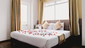 Minibar, desk, blackout drapes, free WiFi
