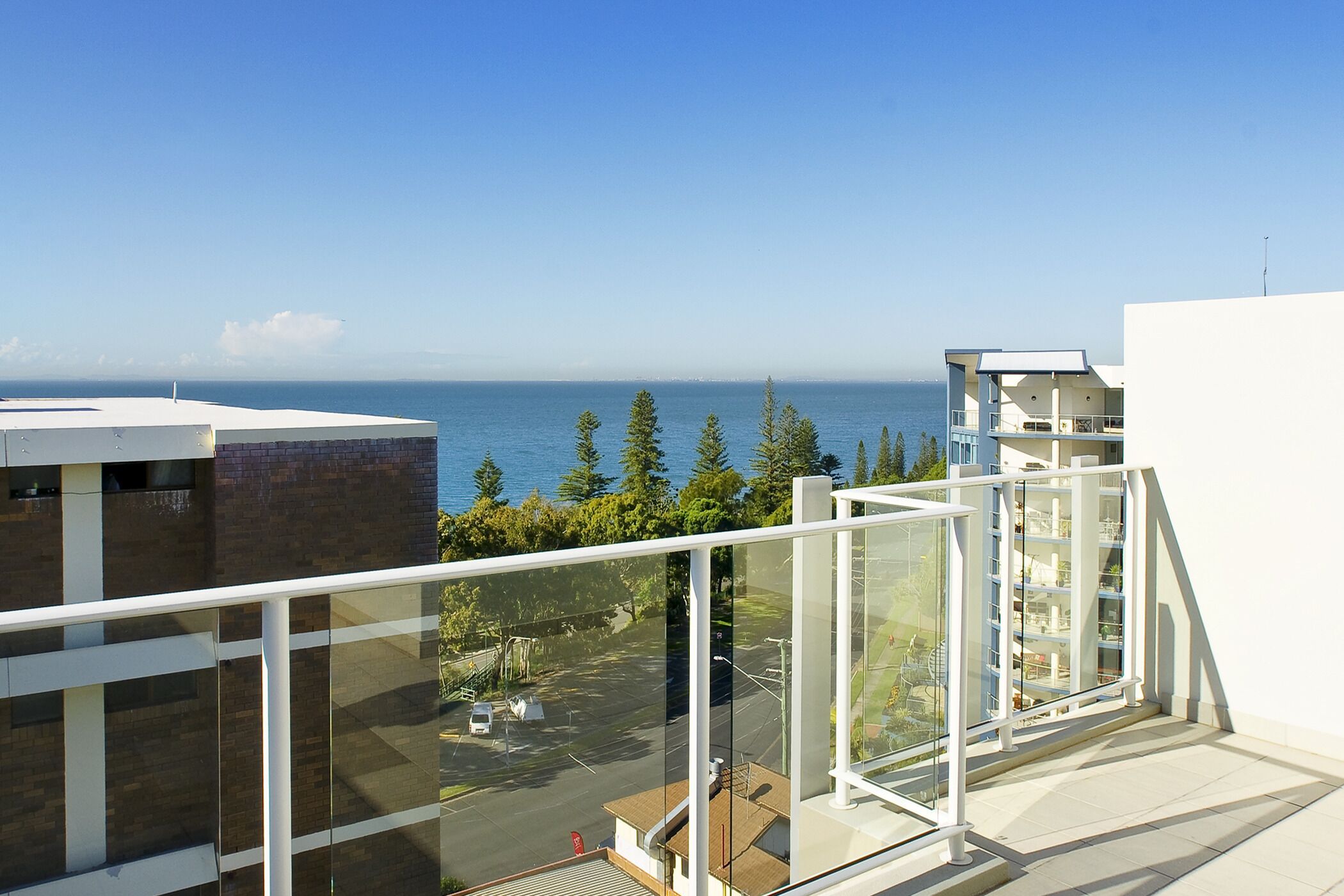 Suttons Beach Apartments - 10a - 1 Bed Studio - Arena