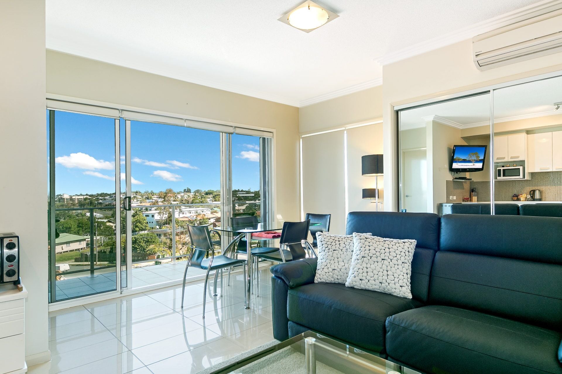 Suttons Beach Apartments - 10a - 1 Bed Studio - Arena