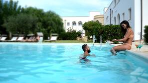 Piscina stagionale all'aperto