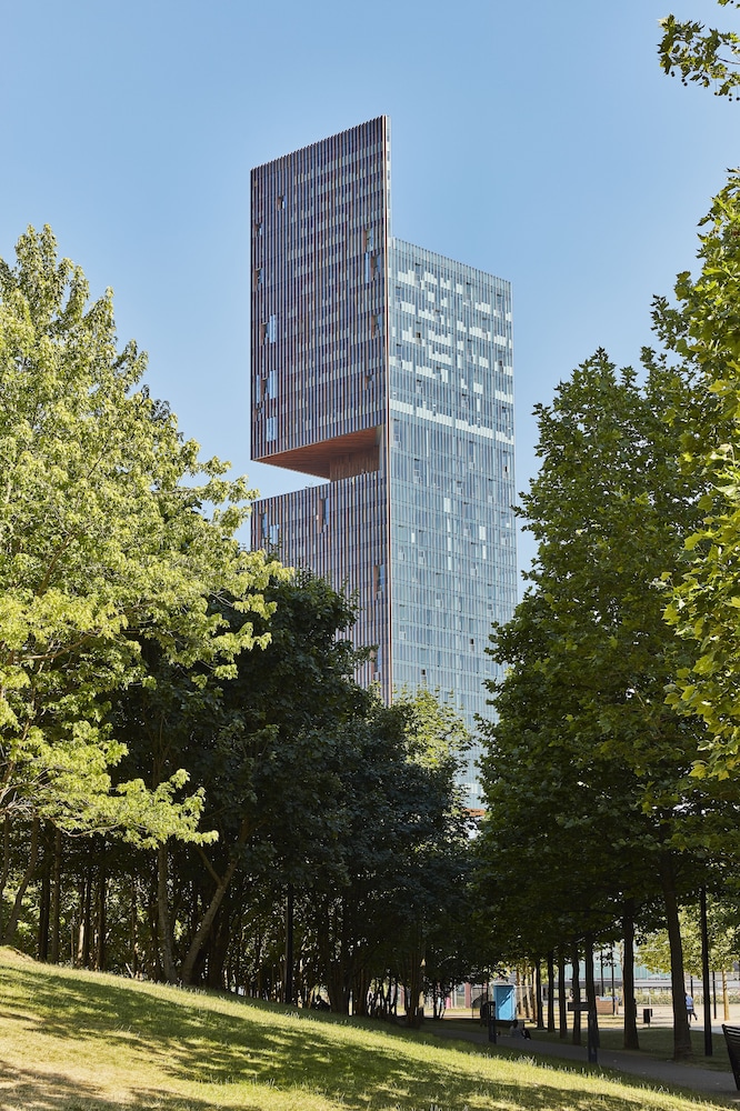 The Stratford Hotel London in London Best Rates & Deals on Orbitz