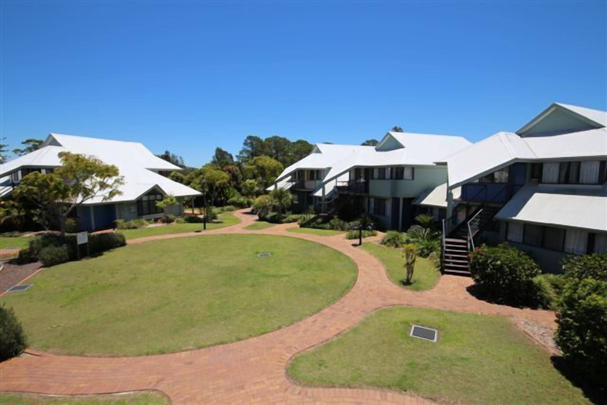 Riverside Holiday Resort  - Upstairs unit