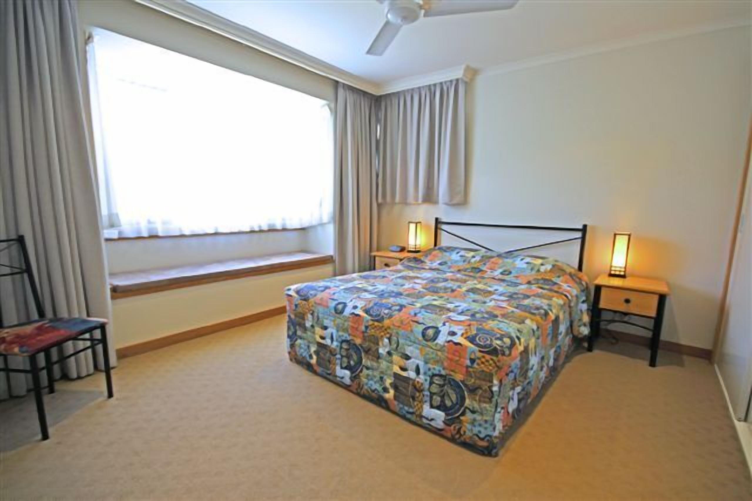 Riverside Holiday Resort - Upstairs unit