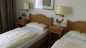 2 Schlafzimmer, Minibar, kostenloses WLAN, Bettwäsche