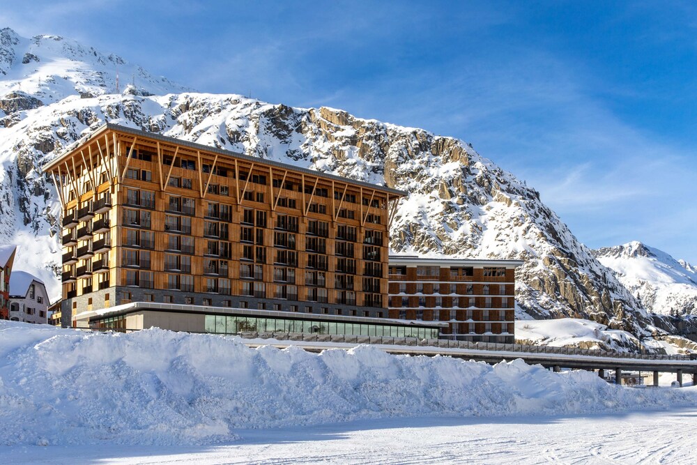 Primary image, Radisson Blu Hotel Reussen, Andermatt