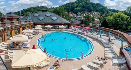 Nice Home in Sv.kriz Zacretje With 5 Bedrooms, Outdoor Swimming Pool and Heated Swimming Pool
