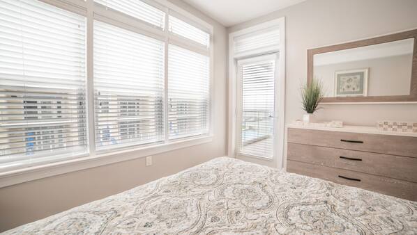 2 bedrooms, in-room safe, iron/ironing board, WiFi