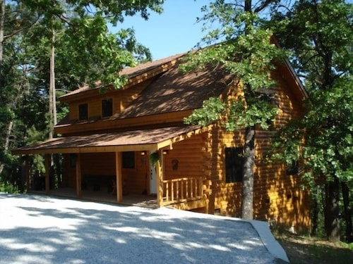 Branson Missouri Luxury Log Cabin On Quiet Pine Ridge Forest Above