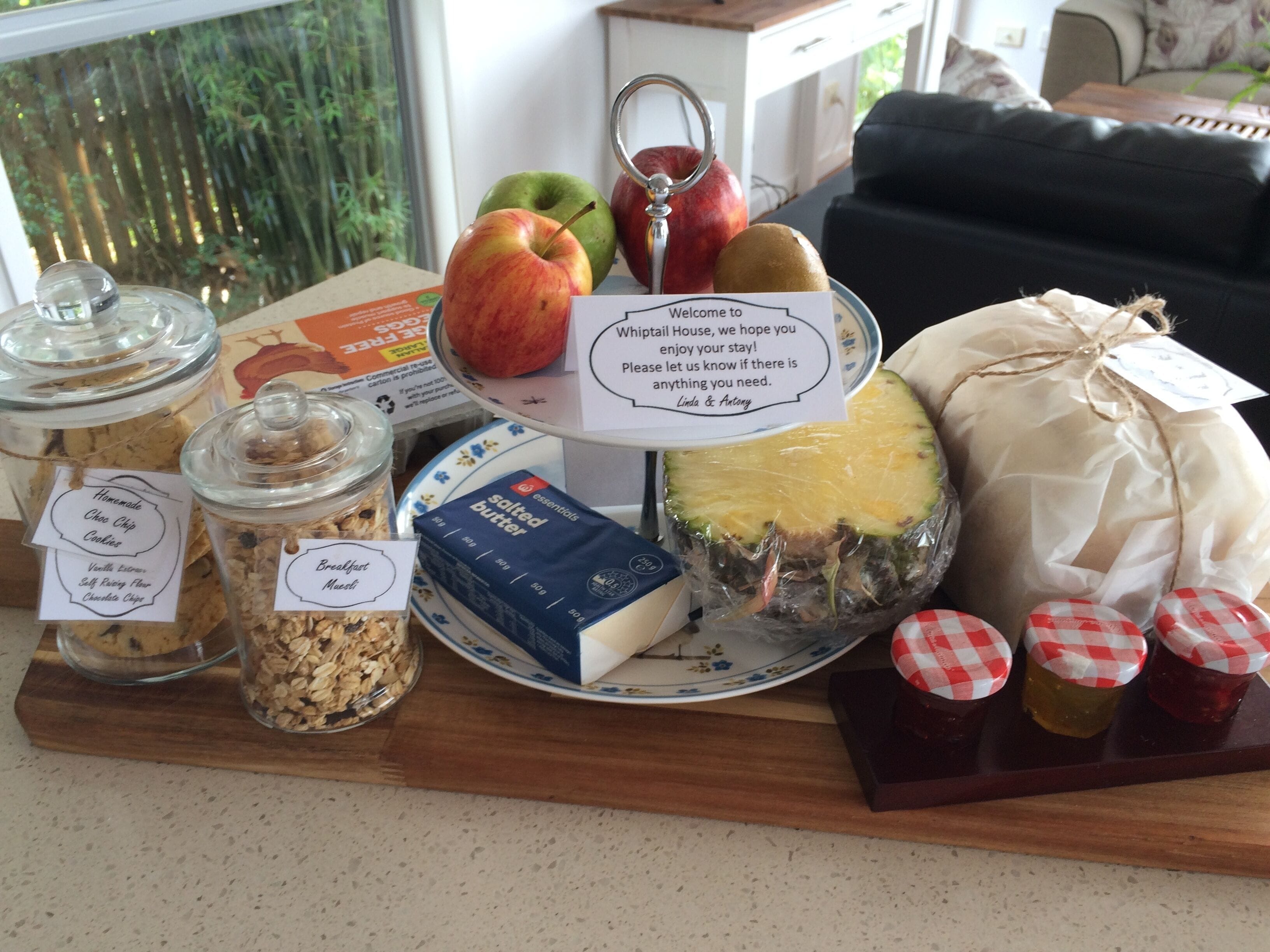 "On Burgum Pond" Guesthouse - Serenity in Nature