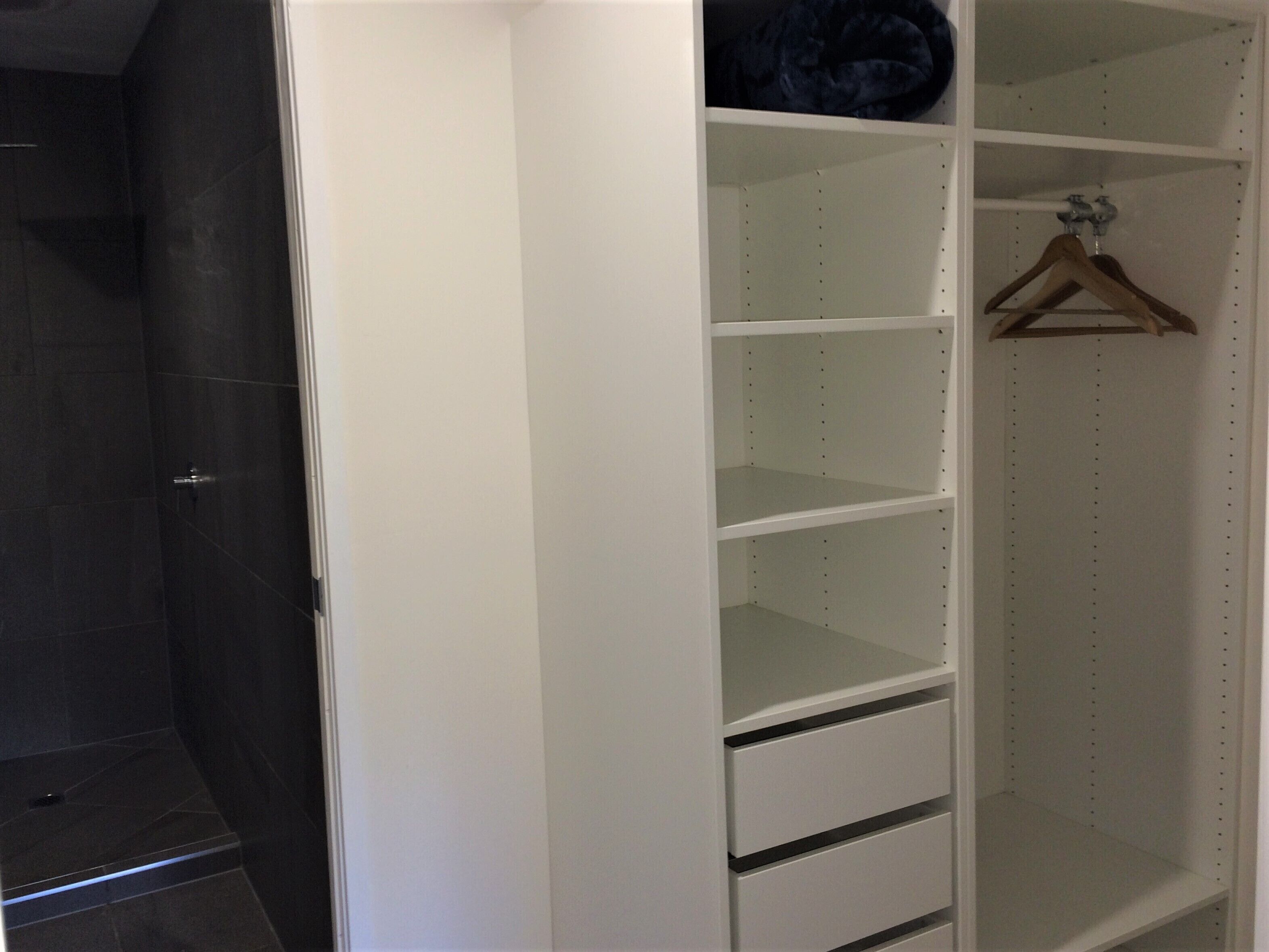 "On Burgum Pond" Guesthouse - Serenity in Nature