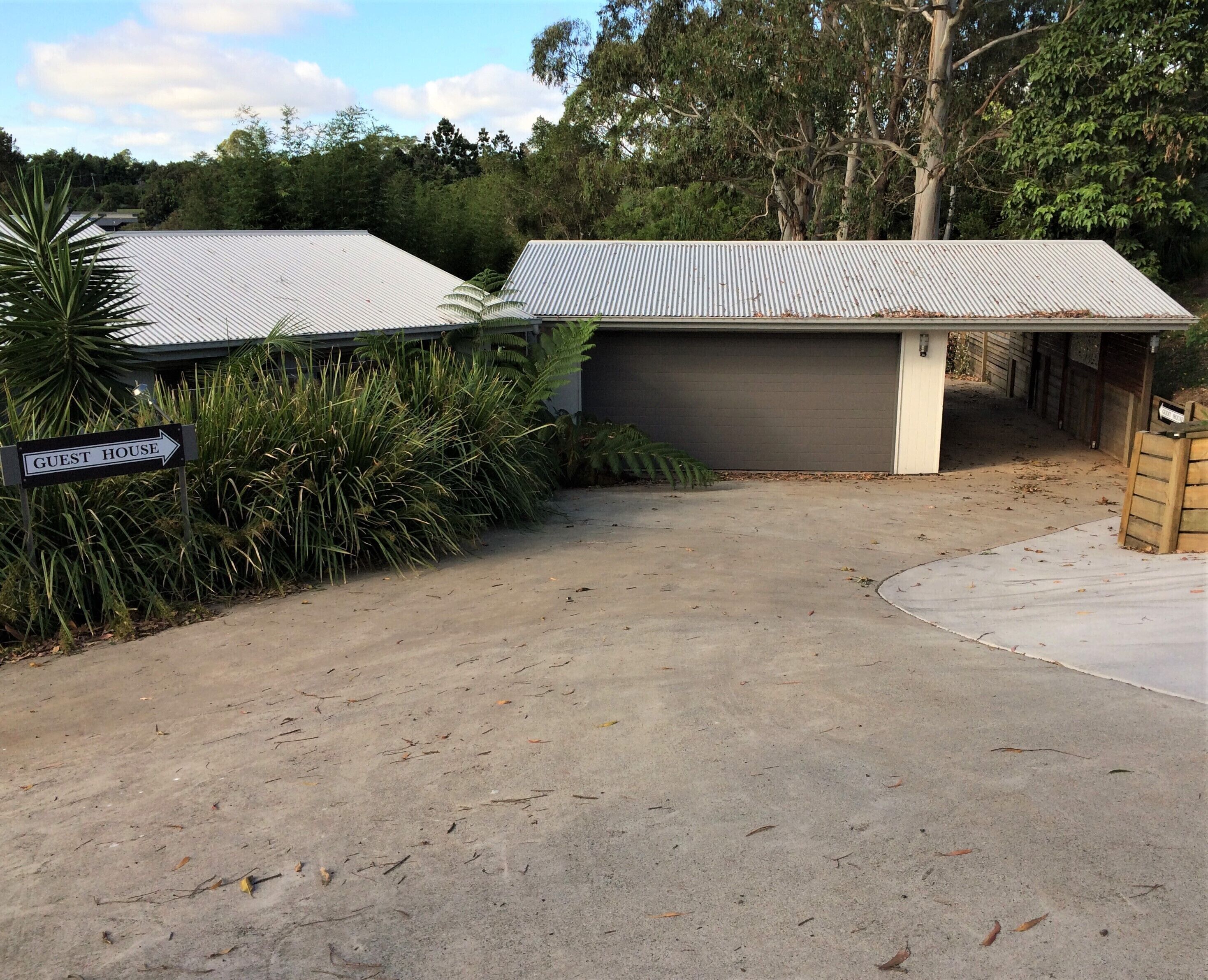 "On Burgum Pond" Guesthouse - Serenity in Nature
