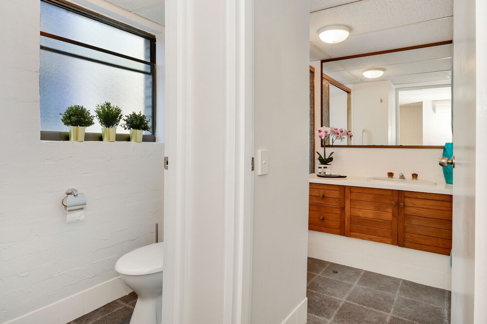 Mooloolaba Apartment with Marina Views